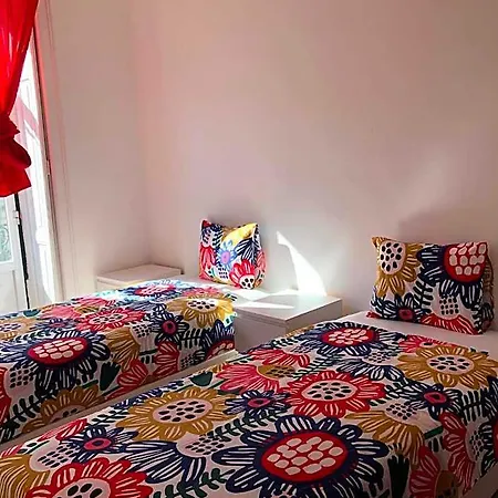 Charming Episode Hostel Lisbon