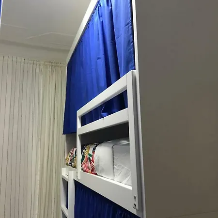 Charming Episode Hostel Lisbon